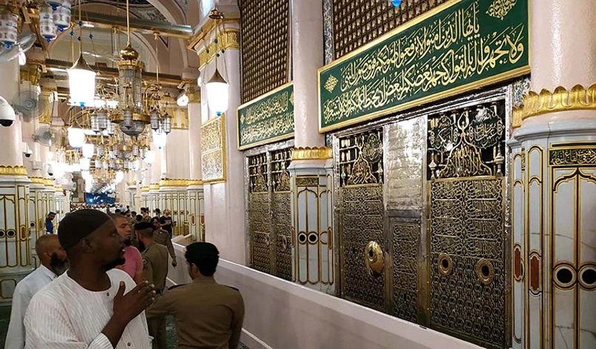 Ravza-i Mutahhara ziyareti